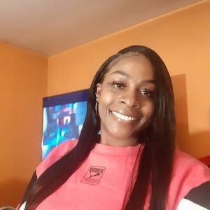 Meet your Posher, Alisha